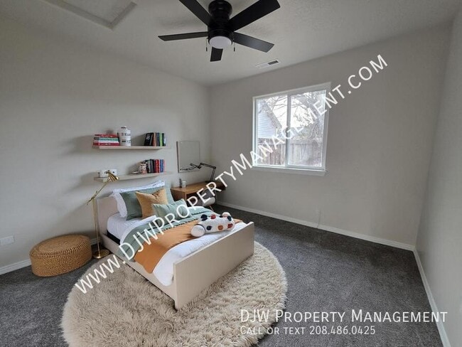 Building Photo - 13305 W. Foxfire-