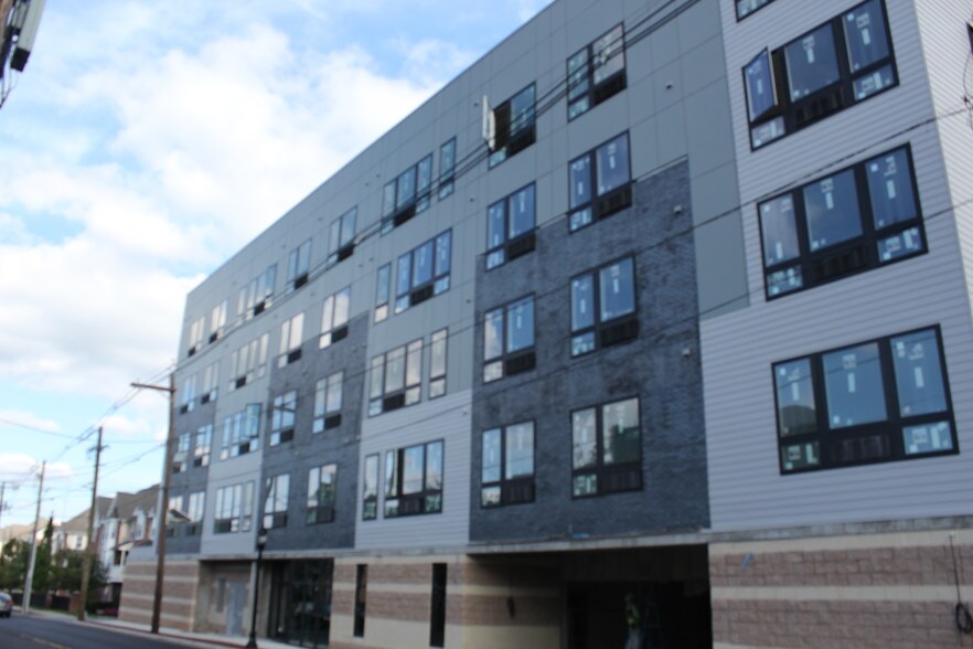 Lexington of Carteret - Lexington at Carteret