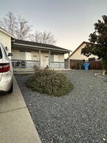 Building Photo - 738 Crystal Dr