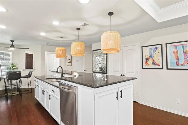 Building Photo - 2011 Marble Ridge