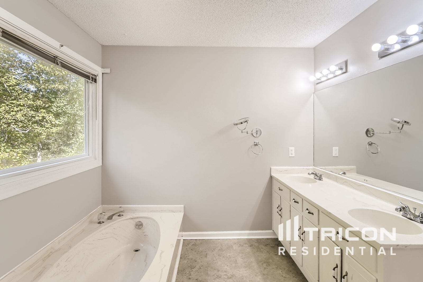 Building Photo - 10415 Timberstone Rd