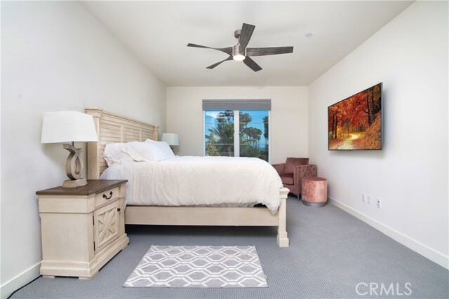 Building Photo - 1523 Doheny Way