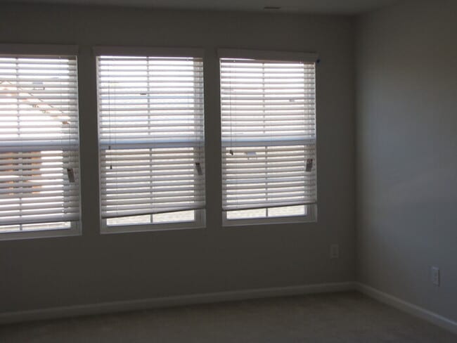 Building Photo - 851 Bristol Bridge Dr