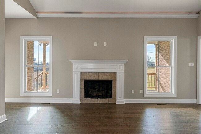 Building Photo - 457 Adalynn Cir