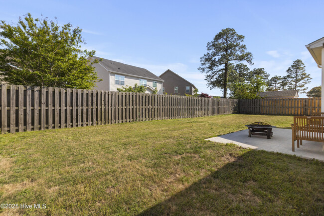 Building Photo - 344 Belvedere Dr