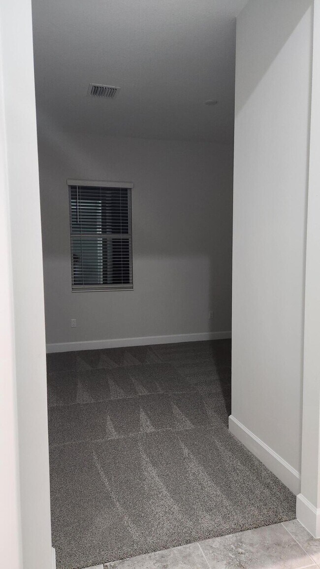 Building Photo - 14970 RedCove Pl