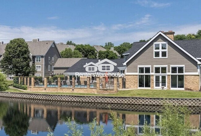Building Photo - 6145 Chasewood Pkwy