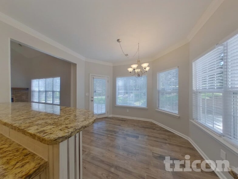 Building Photo - 9127 Dalmeny House Ln