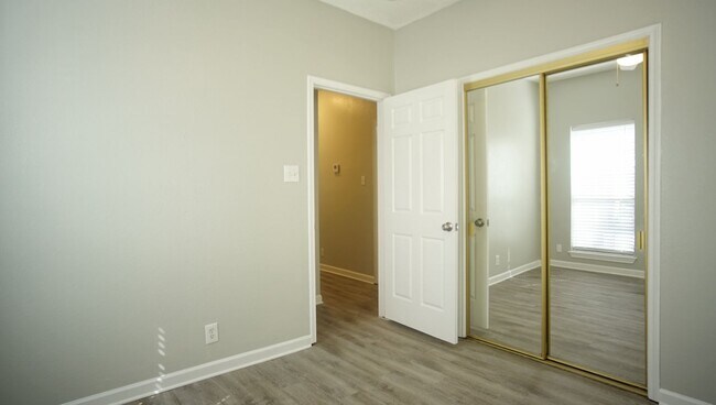 Building Photo - PRELEASE 8/15/2025 2/2 with Large Private Patios