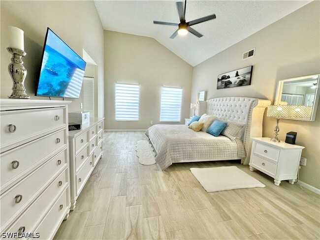 Building Photo - 3639 Kent Dr