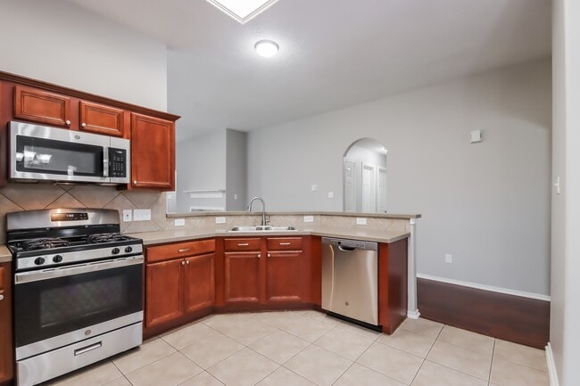 Building Photo - 6819 Rockwall Trail Dr