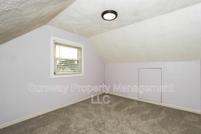 Building Photo - 3 Dewar Dr