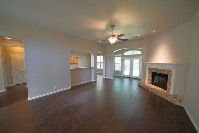 Building Photo - Stunning Single-Story Home Now Available i...