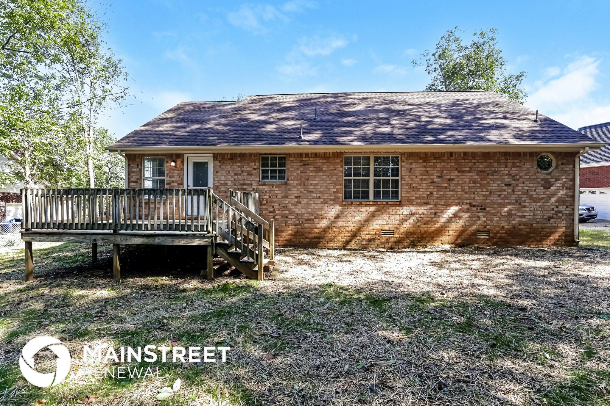 Building Photo - 323 Alexis Dr
