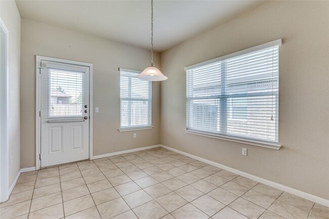 Building Photo - 505 Brashear Ln