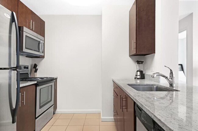 Building Photo - 479 Washington Blvd