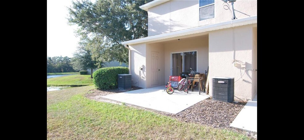 Building Photo - 5826 Fishhawk Ridge Dr