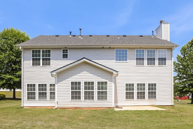 Building Photo - 25 Valley Brook Dr