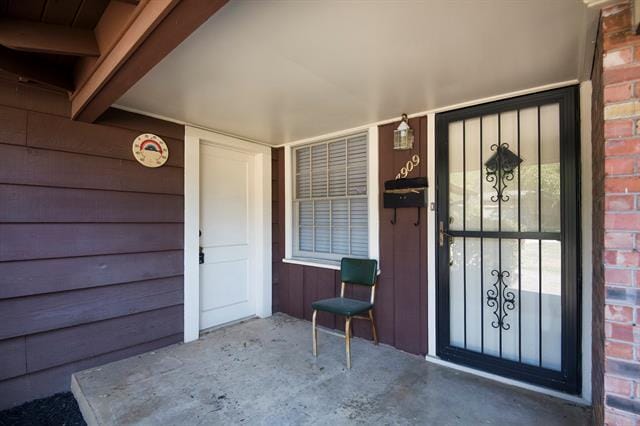 Building Photo - 4909 Overton Ave