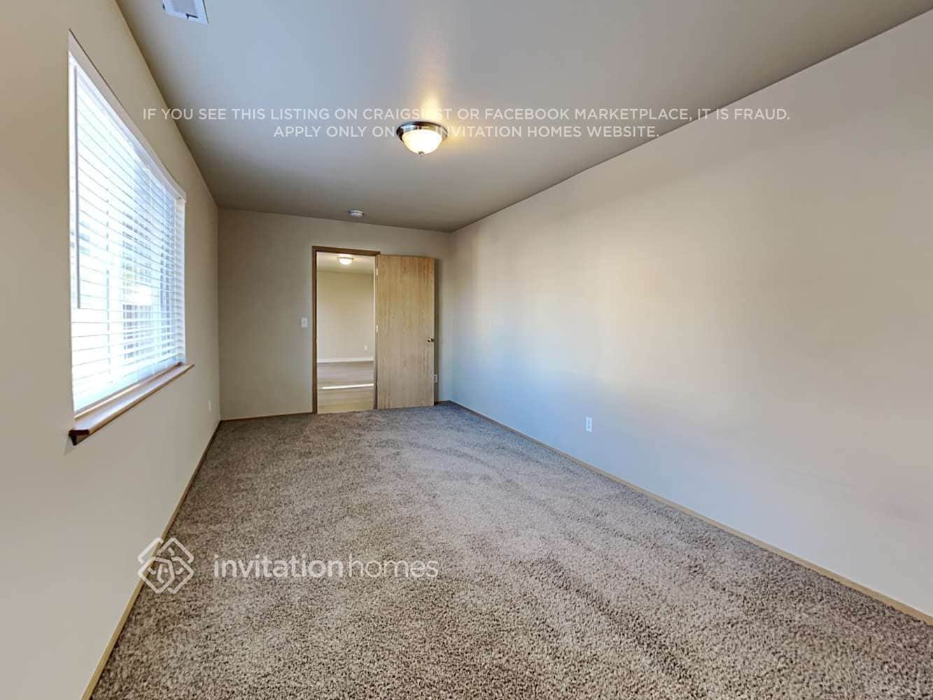 Building Photo - 8211 186 St E