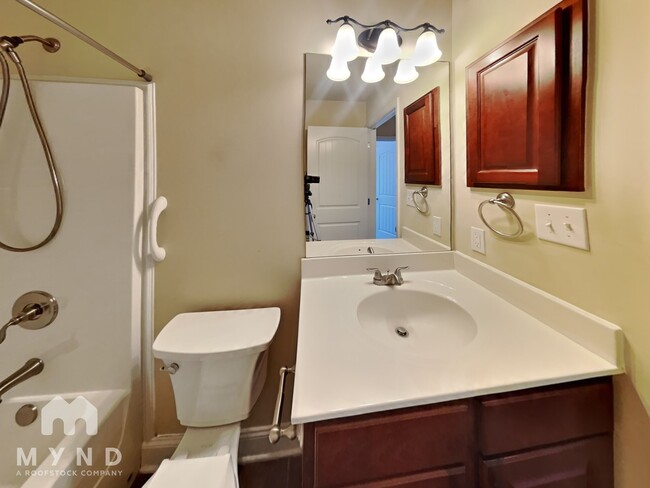 Building Photo - 601 Summer Cove Cir NW