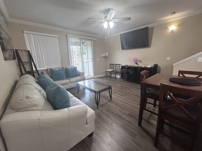 Building Photo - 92-1524-1524 Ali'inui Dr