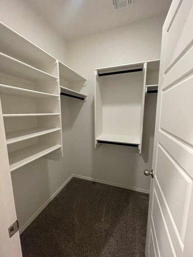 Building Photo - Mountain Hawk Estates