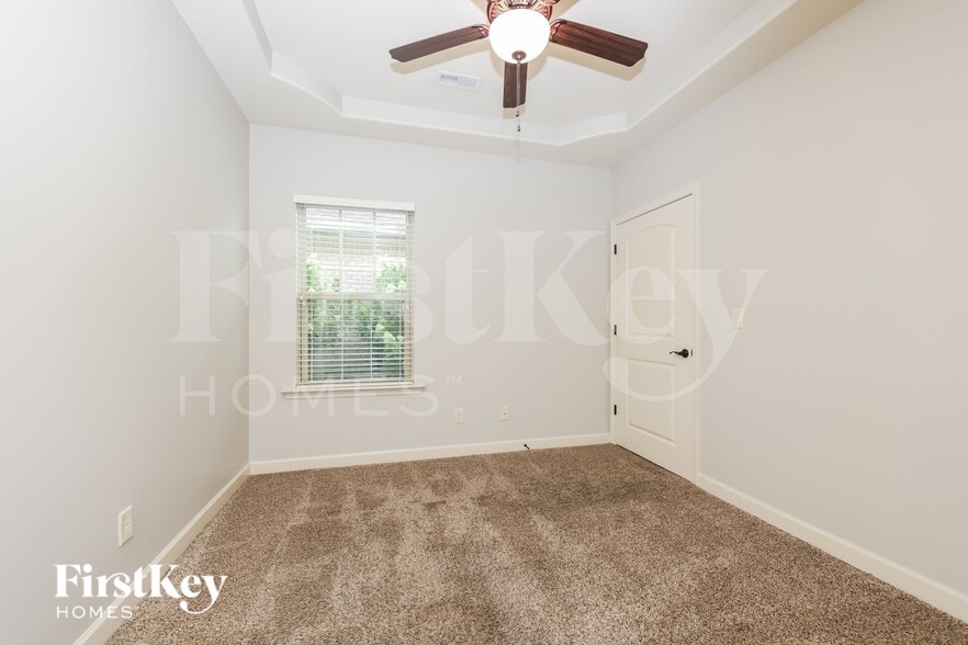 Building Photo - 2535 Cason Ln