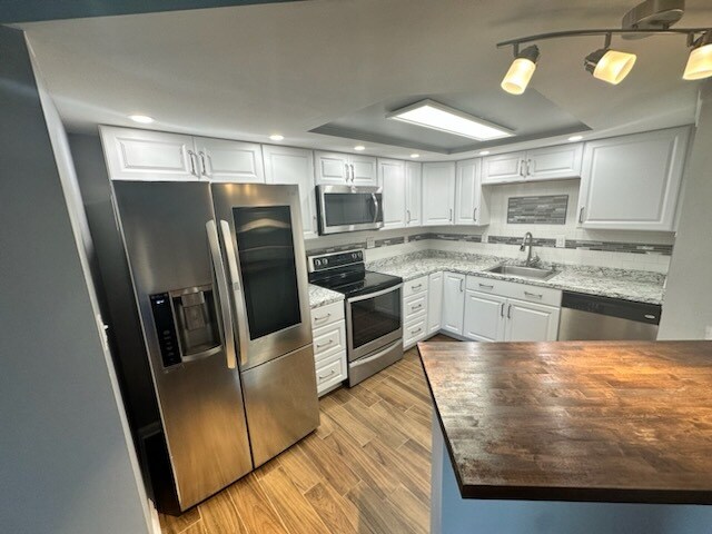 Kitchen - 1709 Rock Bridge Mews