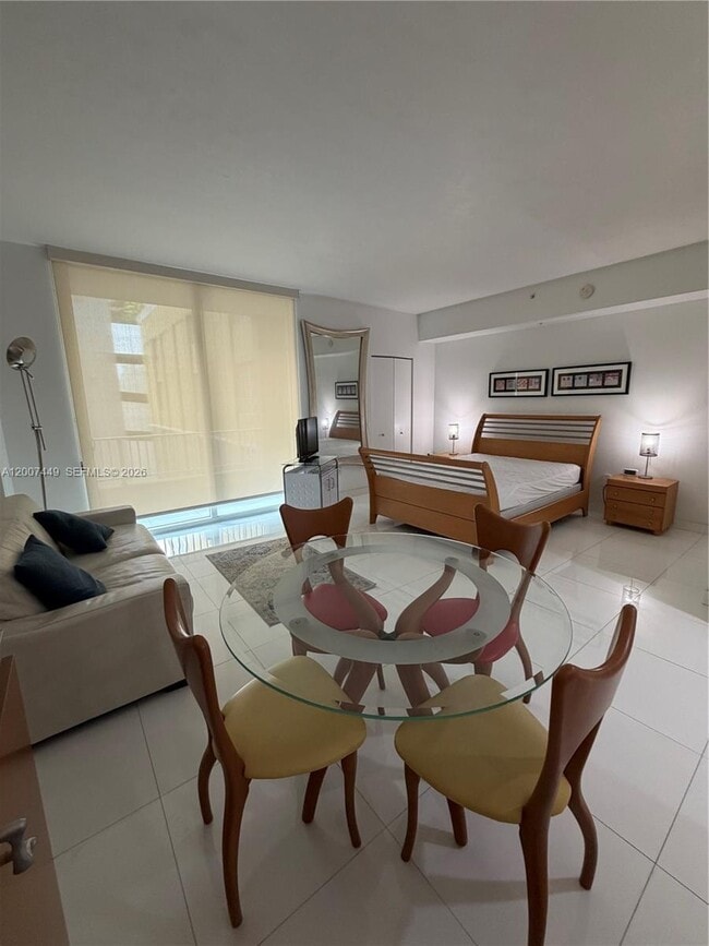 Building Photo - 3180 SW 22nd Terrace