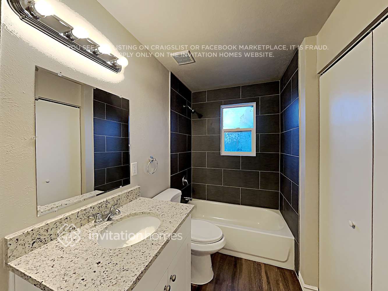 Building Photo - 18274 E Bellewood Dr