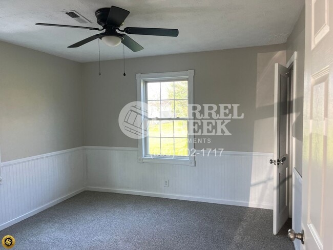 Building Photo - 2-Bed 1-Bath House