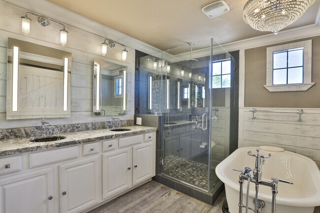 Building Photo - 36269 W Cartegna Ln