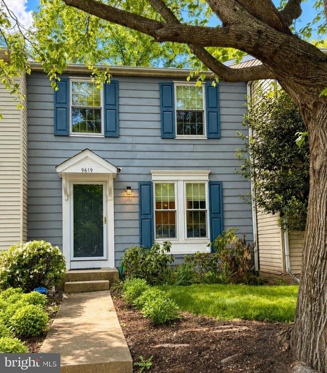 Building Photo - 9619 Glendower Ct