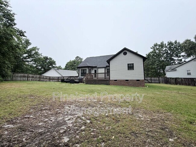 Building Photo - 229 Scarlet Oak Dr