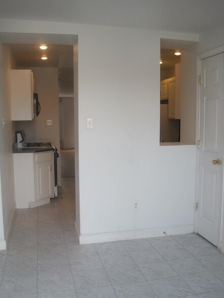 Building Photo - 1404 Woodall St