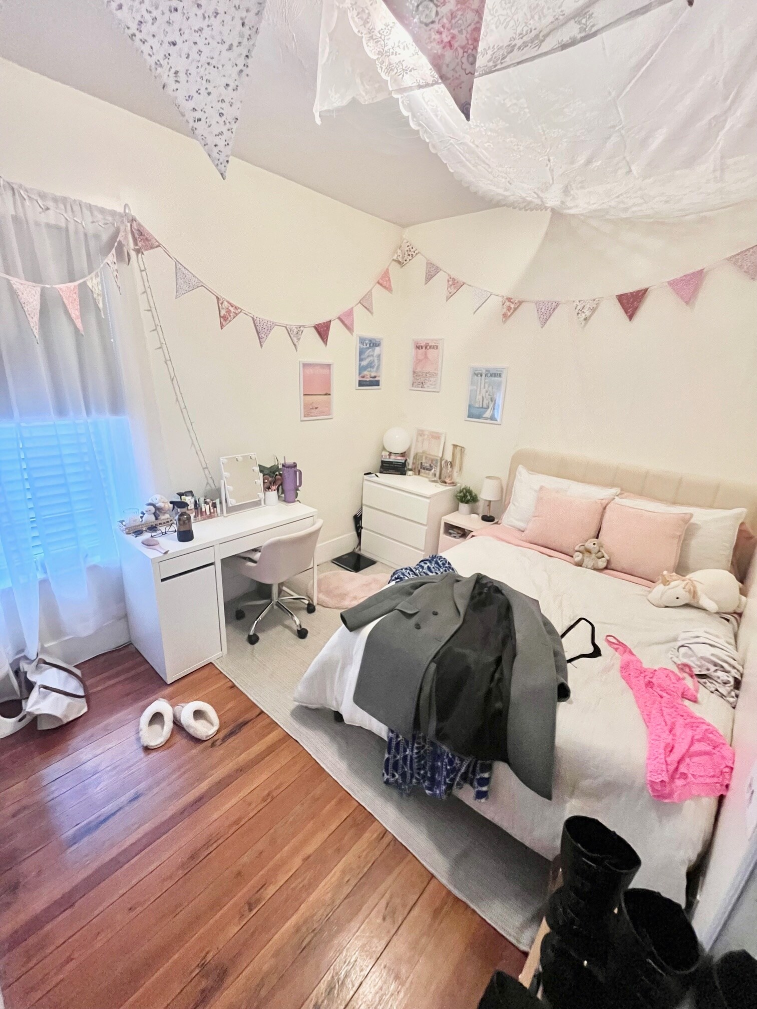 Building Photo - 8 Carmel St