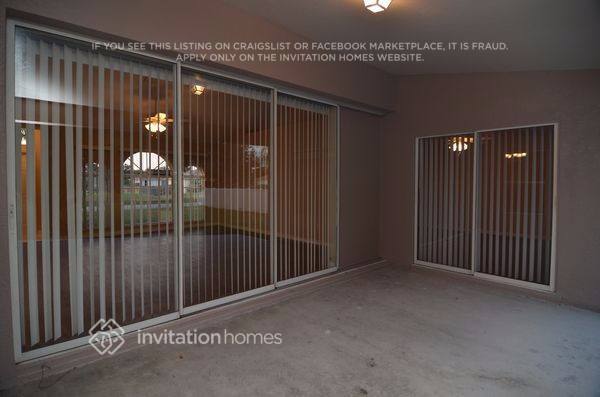 Building Photo - 137 Zenith Cir