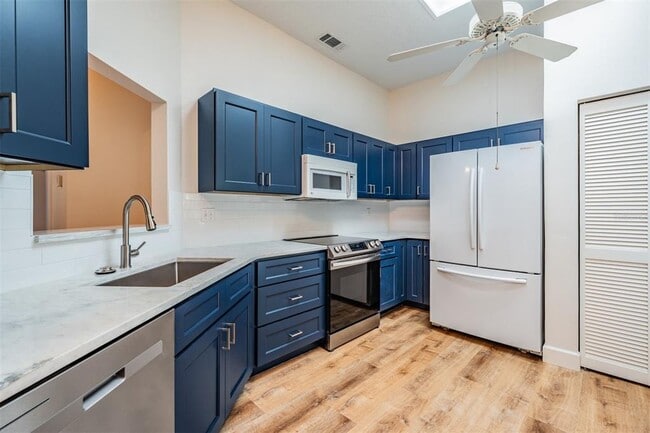 Building Photo - 3452 Killdeer Pl