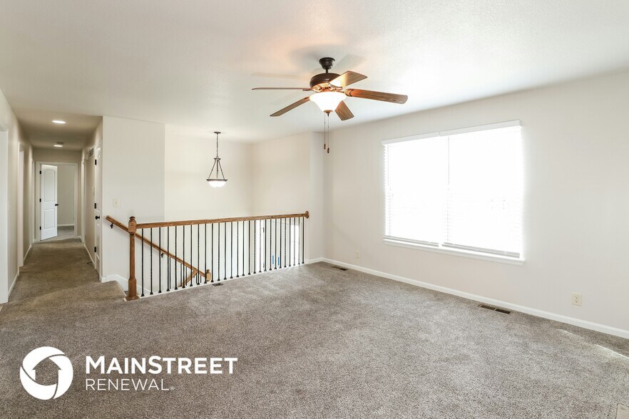 Building Photo - 410 W Heritage Dr