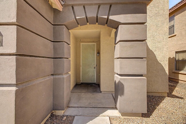 Building Photo - 9464 W Sheridan St