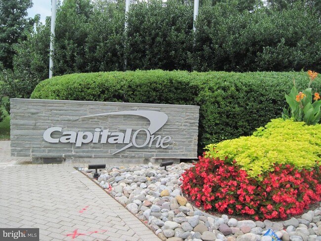 Building Photo - 1570 Spring Gate Dr.