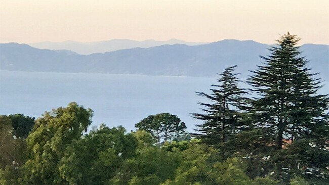 Views from Catalina to Malibu - 6542 Ocean Crest Dr