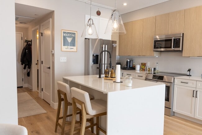 Building Photo - 70 Leo M Birmingham Pkwy