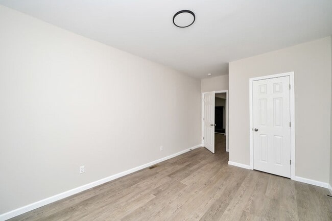 Building Photo - Beautiful New 4bd/2bath -Don’t Miss This!