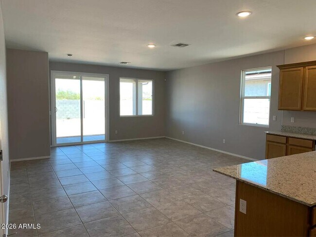 Building Photo - 13484 W Range Mule Dr