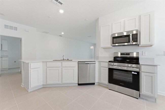 Building Photo - 5157 Green Belt Dr