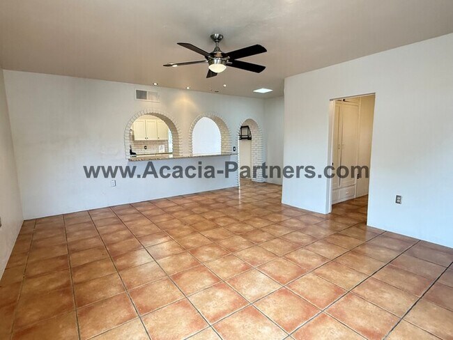 Building Photo - Spacious Four Bedroom Home