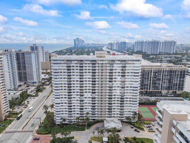 Building Photo - 1985 S Ocean Dr