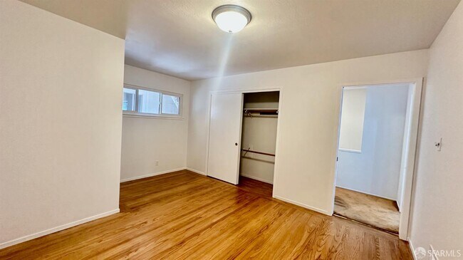 Building Photo - 52 Genoa Pl